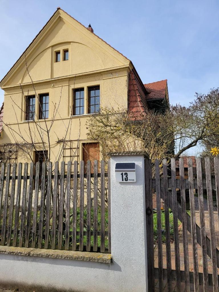 Haus Schmeile Магдебург Екстериор снимка